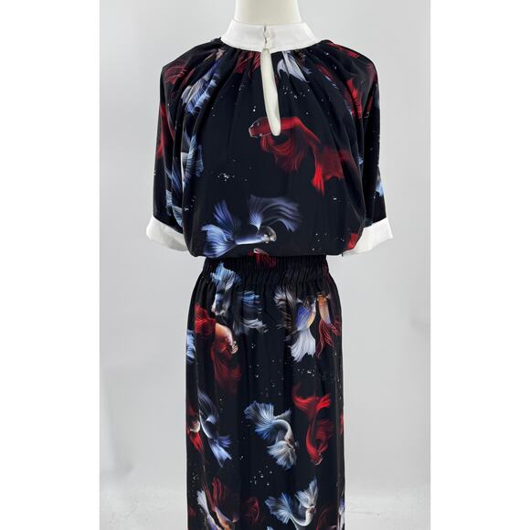 Julia Allert Black Maxi Long Dress Red Blue Fish White Collar Large NWT - Picture 2 of 13